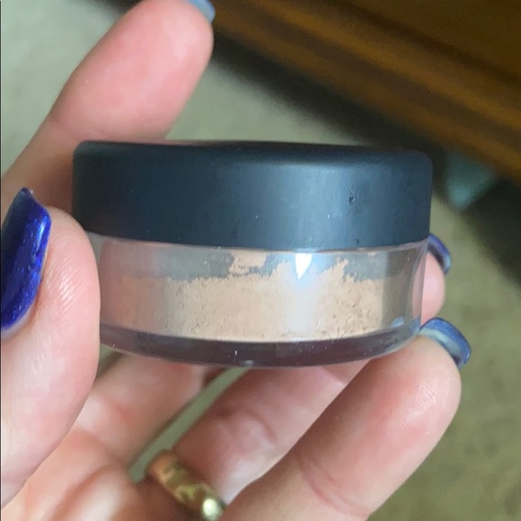 Nwt Id bare minerals foundation